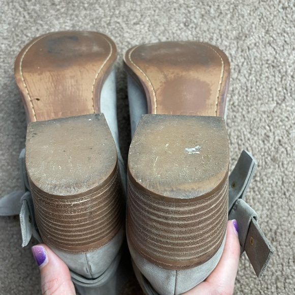 UGG Taupe Elora Suede Ankle Booties Size 8 - Picture 10 of 12